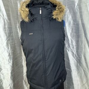 Columbia Black Vest with Faux Fur Trim